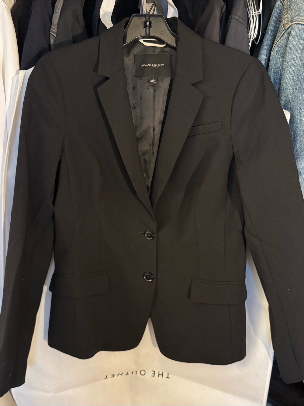 Banana Republic Black Women's Tailored Blazer Size 6